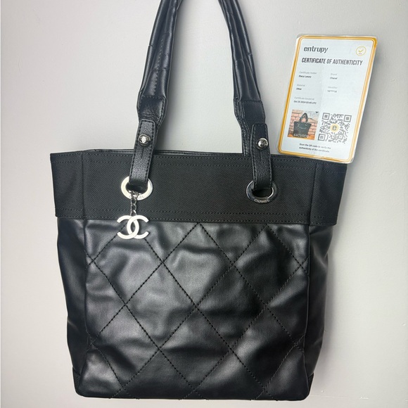 Chanel Black Quilted Leather Tote - Picture 2 of 10
